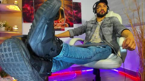 ALESSANDRO  WYE online show from January 29, 4:26 am