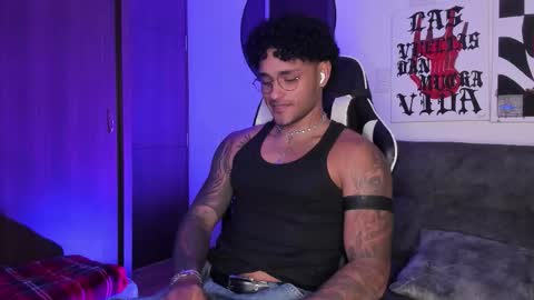 Alessandro Vanni online show from March 18, 2:36 am