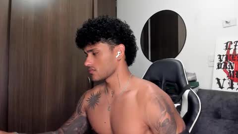 Alessandro Vanni online show from September 22, 1:27 am