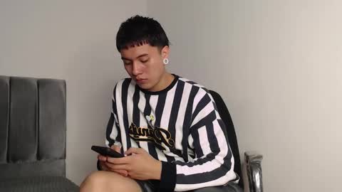 Owen online show from November 11, 2:16 am