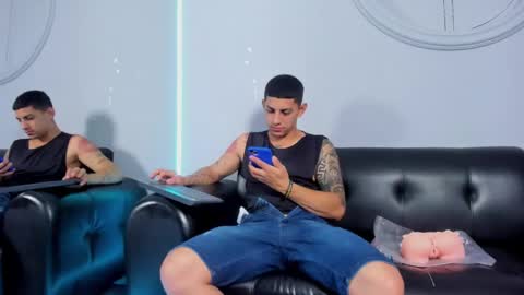 alex online show from January 21, 12:24 pm