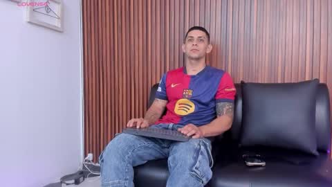 alex online show from February 1, 12:37 pm