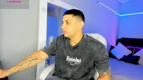 alex online show from June 22, 1:04 pm