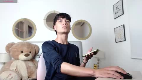 Snapshot of alex_russo__ chatting on October 9, 3:55 am alex_russo__ online show from October 9, 3:55 am