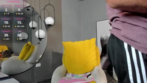 Snapshot of alex_tower chatting on January 8, 6:52 pm Alex Towers online show from January 8, 6:52 pm