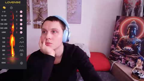 Alex WandHot online show from March 9, 7:46 am