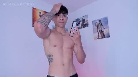 x   online show from December 4, 6:26 pm