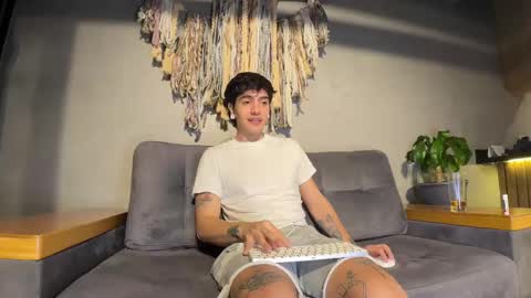 Alex  Dani online show from February 24, 2:19 am