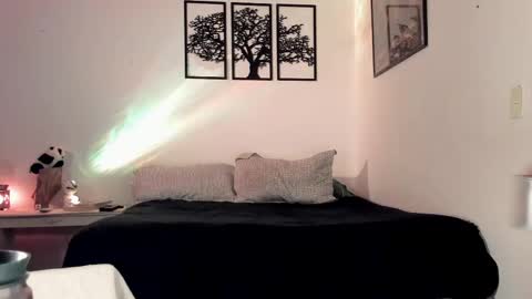 Alexander Jaz online show from September 11, 9:41 am