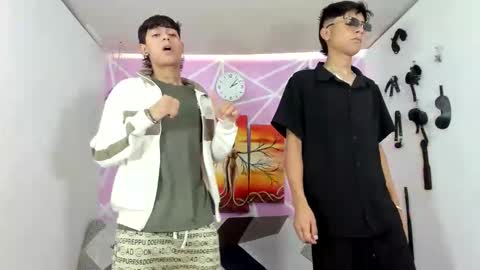 chicos hot online show from January 31, 7:08 pm