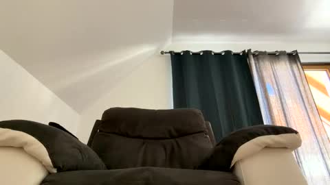 alexcana10 online show from April 7, 2:50 pm