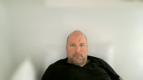 alexderkleine online show from May 3, 10:40 am