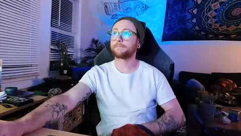 alexfoxxe online show from January 18, 7:15 am