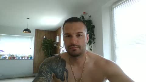 rey ale84 online show from May 18, 10:54 am