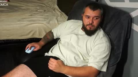 Alex online show from December 1, 8:45 pm