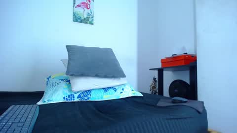 Snapshot of alexisbigc chatting on February 22, 2:38 pm alex online show from February 22, 2:38 pm