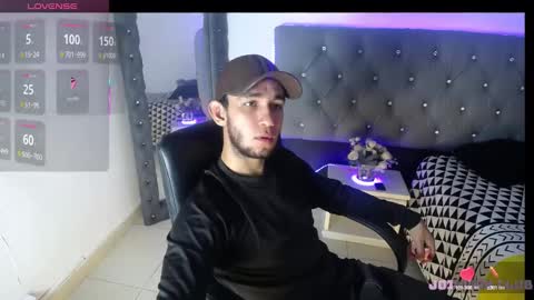 alexiscollinss online show from March 5, 2:14 am