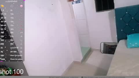 Snapshot of alexispaez457062 chatting on December 31, 11:39 pm Alexis online show from December 31, 11:39 pm