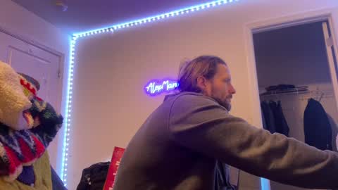 Alex Mann online show from January 20, 2:11 am