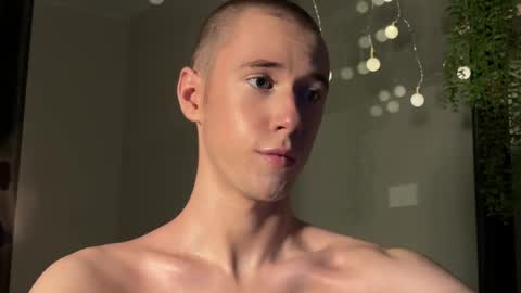 Alex online show from February 6, 8:23 pm