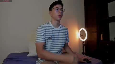 Snapshot of alexx_oconor chatting on January 2, 5:46 am Alex Oconnor online show from January 2, 5:46 am