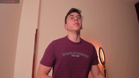 Snapshot of alexx_oconor chatting on February 3, 1:19 pm Alex Oconnor online show from February 3, 1:19 pm