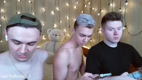 AlexDimaIgor online show from February 16, 6:43 pm