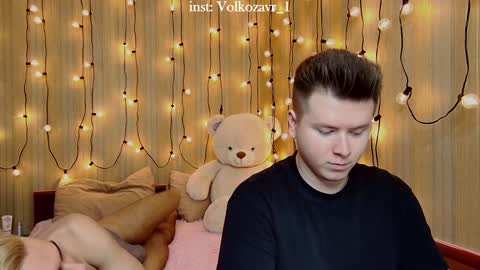 AlexDimaIgor online show from December 6, 2:17 pm