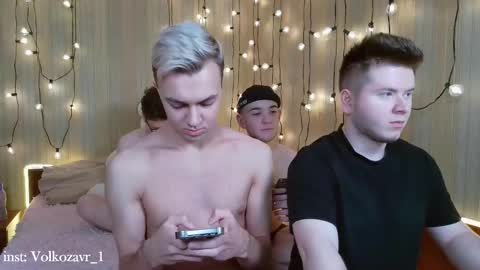 AlexDimaIgor online show from February 25, 6:53 pm