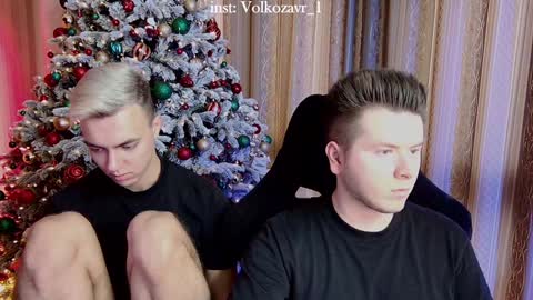 AlexDimaIgor online show from December 23, 9:38 am