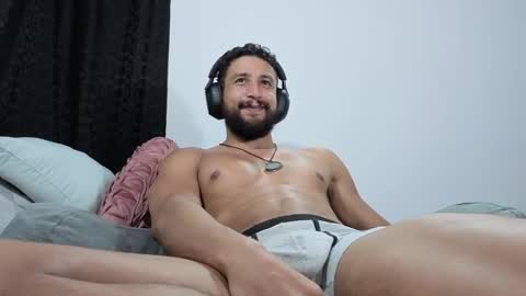 Snapshot of alferiel chatting on October 17, 3:21 am Alferiel online show from October 17, 3:21 am