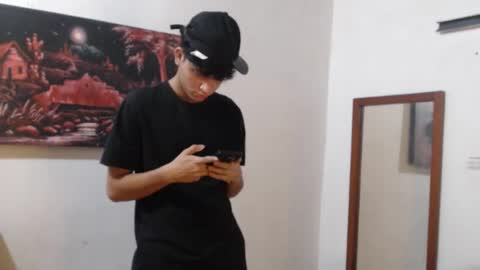 alice online show from November 15, 8:55 pm