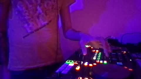 busco rockera online show from February 25, 5:25 pm