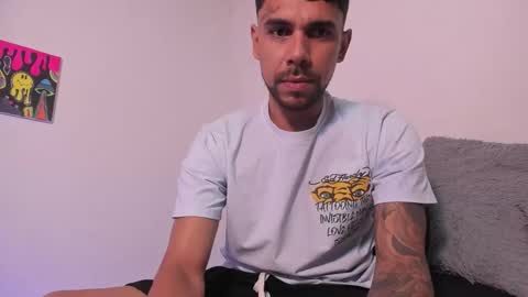 Allan online show from December 22, 1:36 am