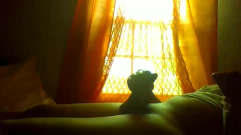 allbermy online show from April 14, 1:33 pm