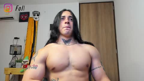 independent model 3 online show from January 25, 3:51 am