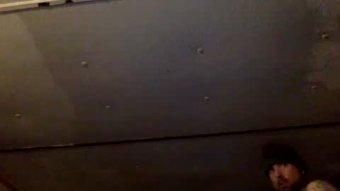 allitrunnin online show from November 27, 9:35 am