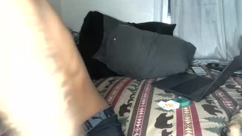 allthewayup10 online show from February 5, 1:22 pm