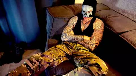 Justin online show from December 17, 9:16 pm