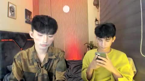 kim and josh online show from October 4, 4:28 am