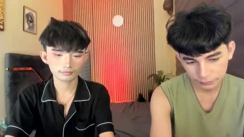 kim and josh online show from October 21, 1:52 am