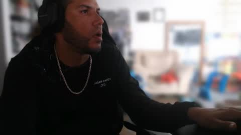 simplyfaded online show from August 9, 1:02 am