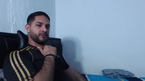 Snapshot of alonxoo chatting on October 9, 12:48 am alonxoo online show from October 9, 12:48 am