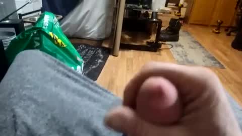 alostmale online show from February 13, 5:16 am