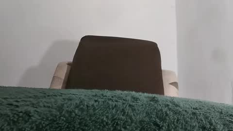 alotofcream4u online show from February 1, 1:04 am