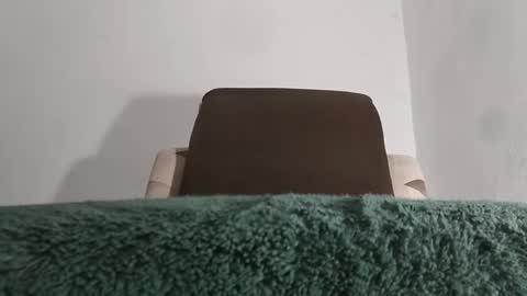 alotofcream4u online show from March 10, 5:46 am