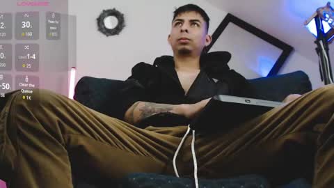 alpha_latino_ online show from May 18, 7:25 am