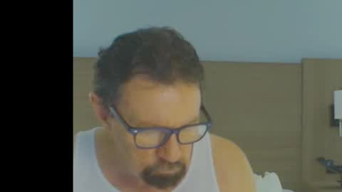 alphablue_wolf1295 online show from May 4, 10:55 pm