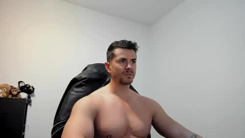 LeatherMaster online show from March 31, 5:25 pm