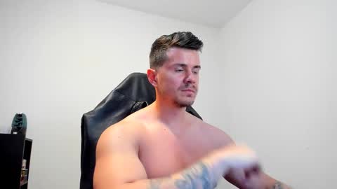 LeatherMaster online show from March 1, 7:31 am